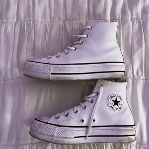 Chuck Taylor All Star Lift Platform Leather 7.5